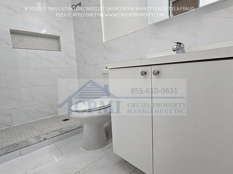 555 S Luna Ct Hollywood, FL 33021 — Photo 10
