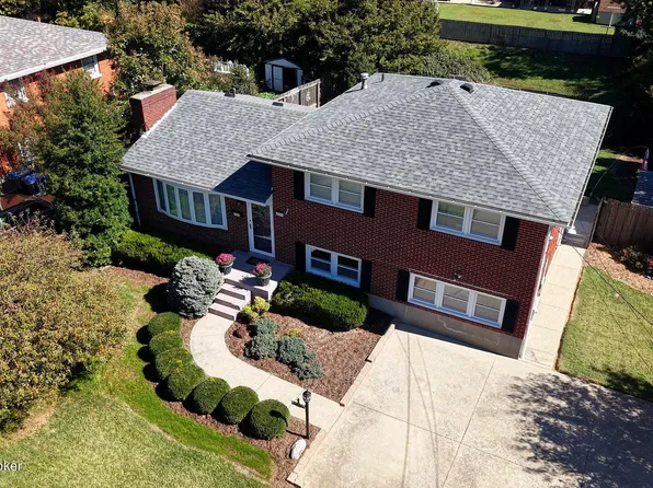 8201 Terry Rd, Louisville, KY 40258
