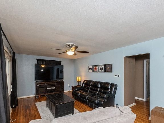 4th image of 4041 E 27th St
