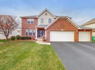 742 N Misty Ridge Dr, Romeoville, IL 60446