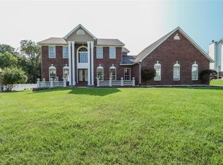 5183 Rosemount Dr, Weldon Spring, MO 63304