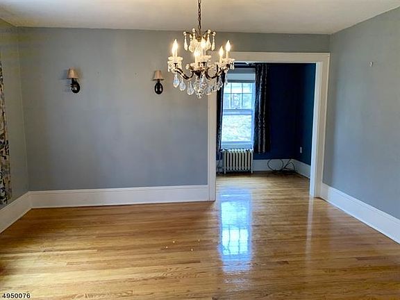 3rd image of 70 Newton Ave
