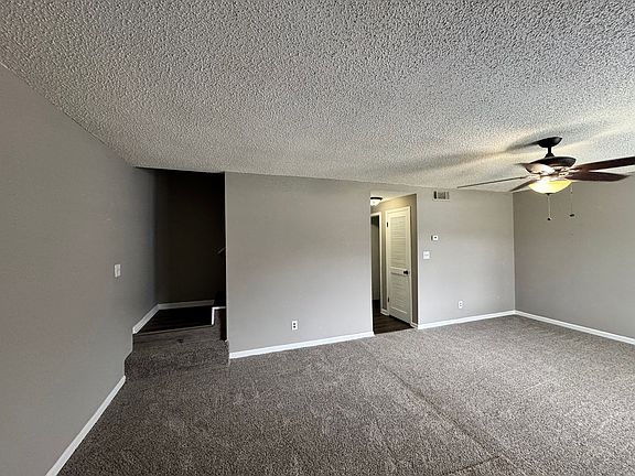 4th image of 217 Northdale Pl
