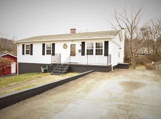 1306 Hampton St, Charlottesville, VA 22902