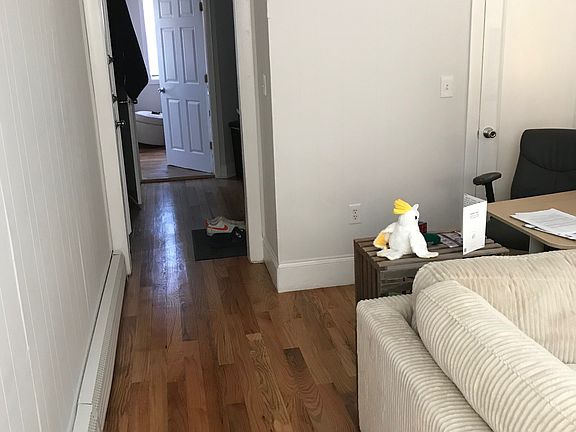 3rd image of 298 E 8th St #2
