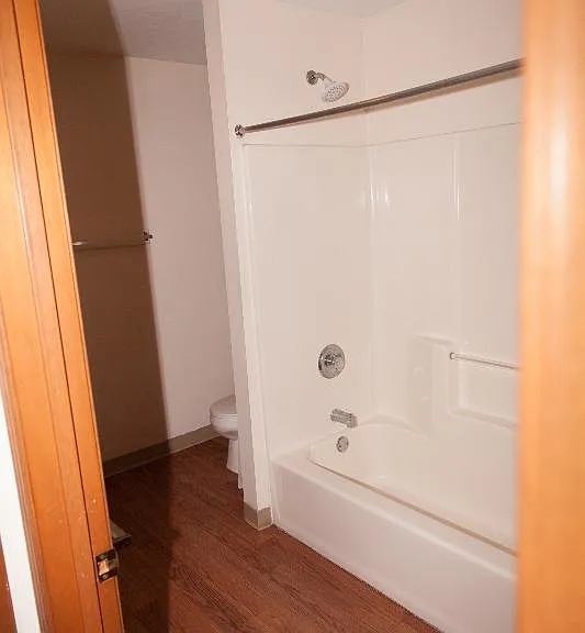 Portage Terrace — Photo 13