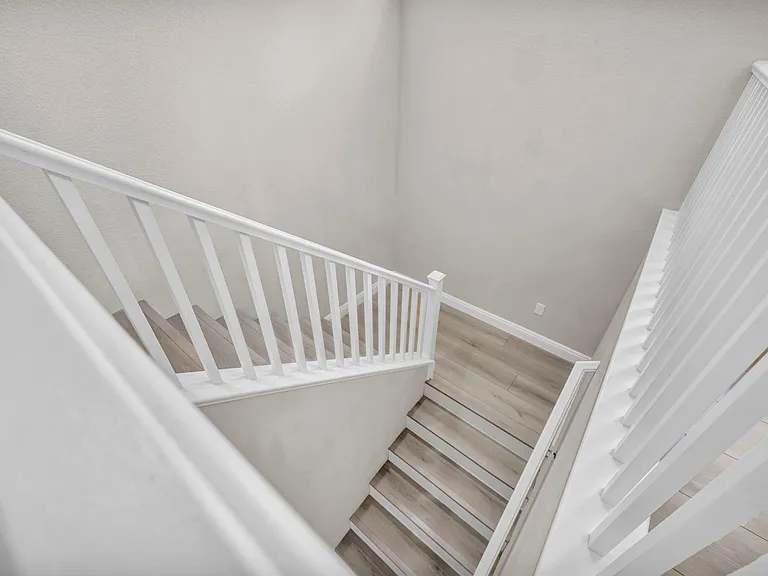 6777 Byron Bay Ct — Photo 38