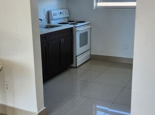 1045 SW 4th St APT 5, Miami, FL 33130