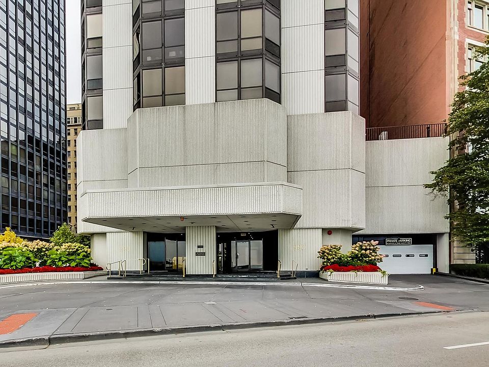1st image of 990 N Lake Shore Dr APT 15A