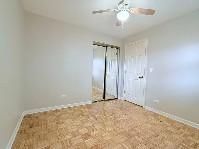 4159 W Oakdale Ave #1C — Photo 6