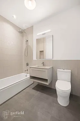 Rented by Garfield Realty  | media 15