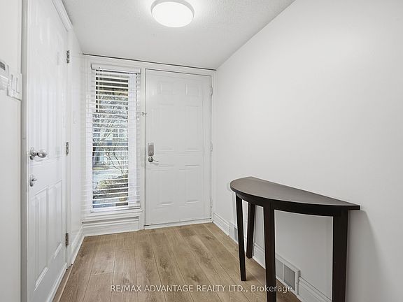5th image of 1399 Commissioners Rd W #1