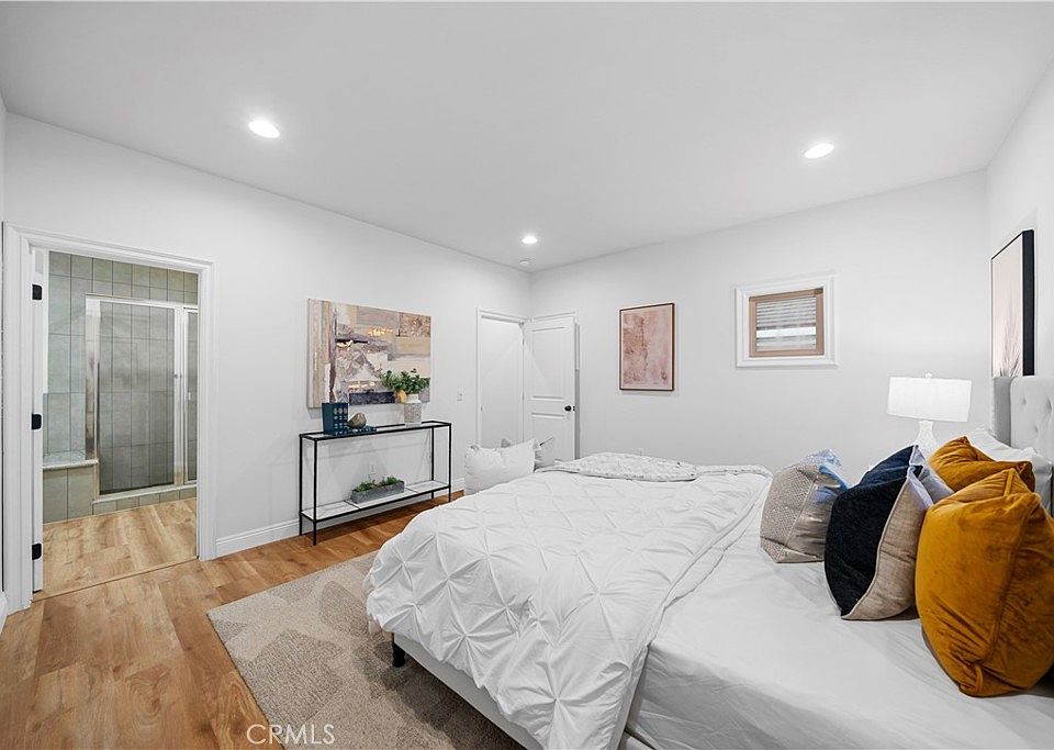 1st image of 5406 McCulloch Ave