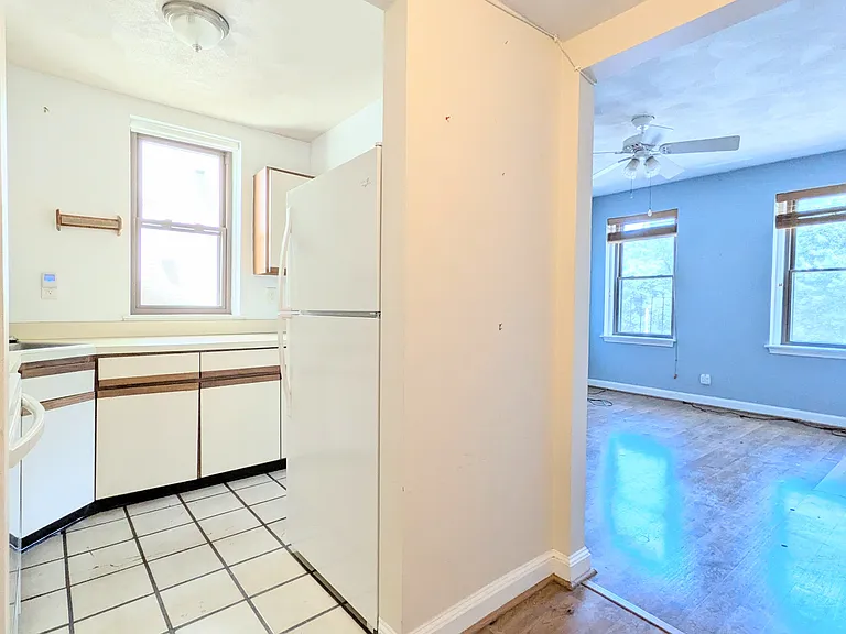 1411 Commonwealth Ave #302 — Photo 6