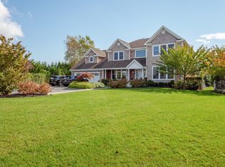 14 Spring Ln, Southampton, NY 11968
