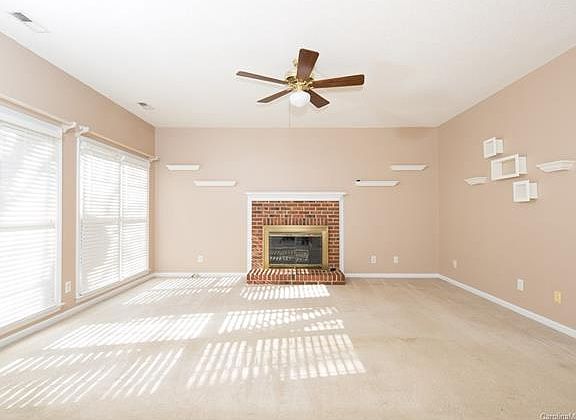 2nd image of 641 Tysons Forest Dr