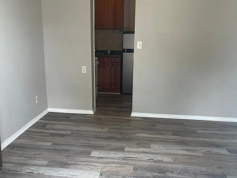 415 Dunlap St #1 — Photo 6