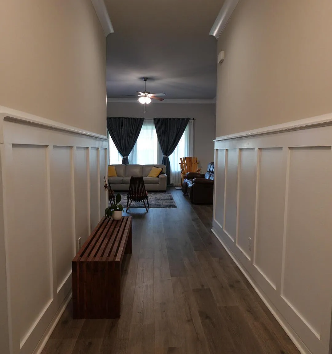 4 bed, 2473 sqft, $2,800 — Photo 2