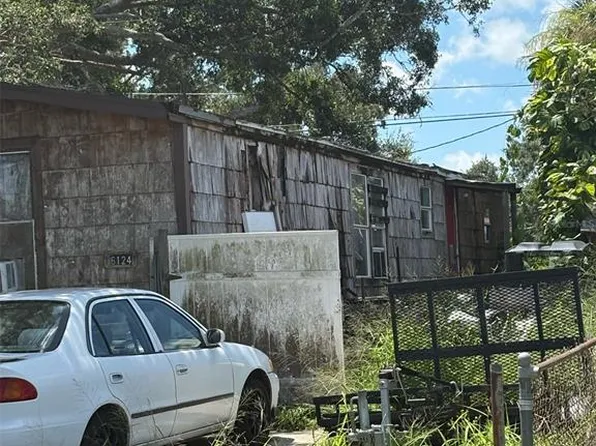 6124 105th Ave, Pinellas Park, FL 33782