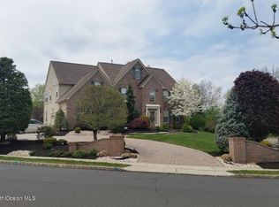 61 Rue Chagall, Somerset, NJ 08873