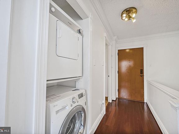 3rd image of 1245 13th St NW APT 302