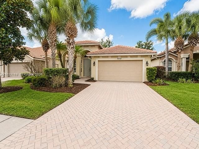 1st image of 7232 Maidstone Dr