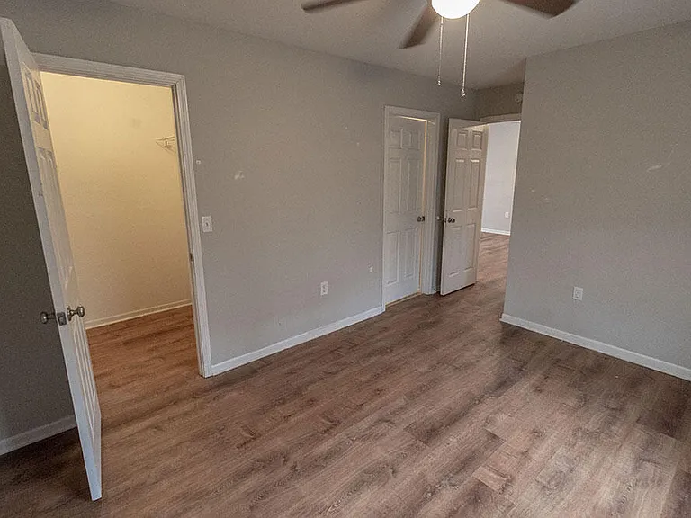 1323 Godas Dr — Photo 6