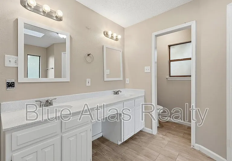 6526 Aires Dr — Photo 12