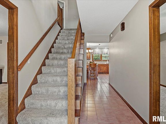 4th image of 5 Taft Dr
