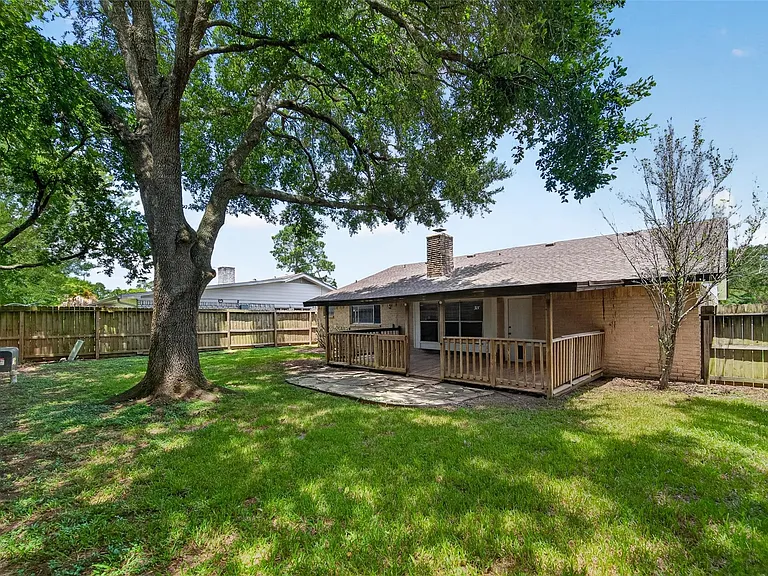 16614 Blackhawk Blvd — Photo 29