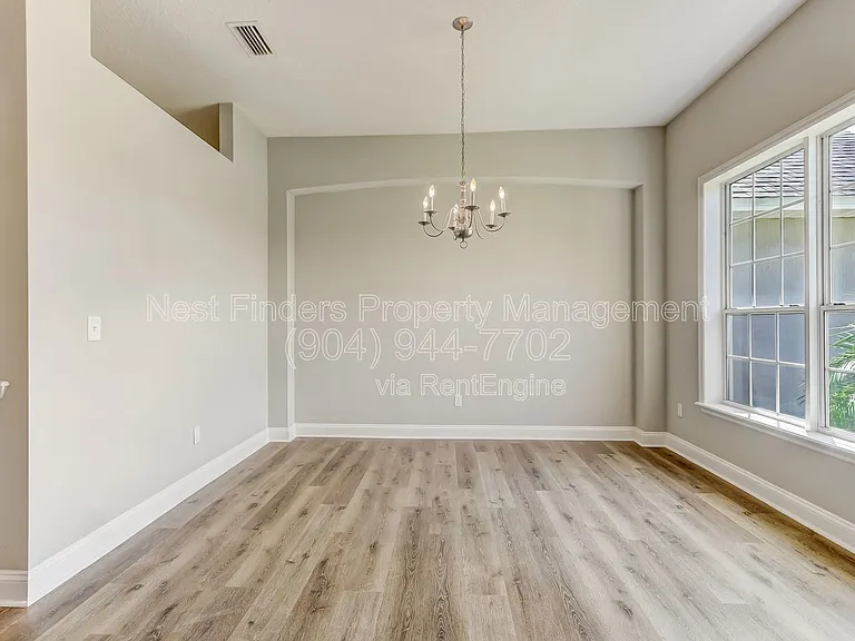 2436 Bonnie Lakes Dr — Photo 9