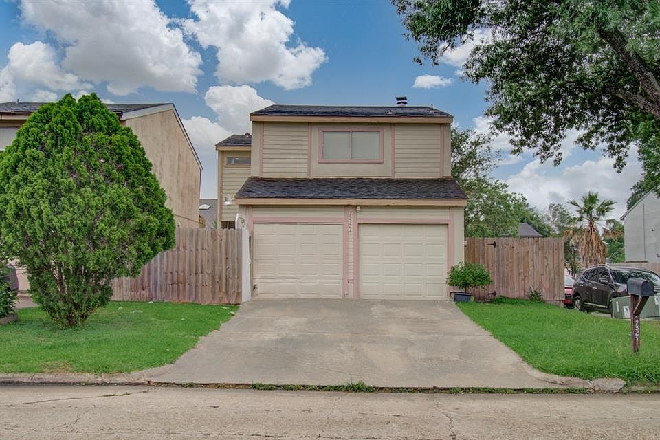 1st image of 12321 Corona Lane