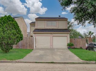 12321 Corona Ln, Houston, TX 77072