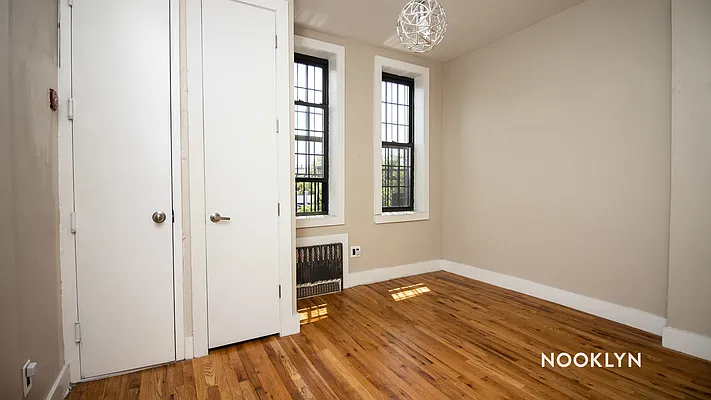 Rented by Nooklyn NYC LLC | media 26