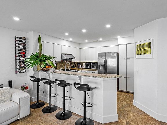 4th image of 2093 NW 52nd St #2093