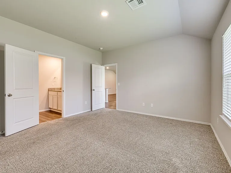 3102 Debbie Ln — Photo 44