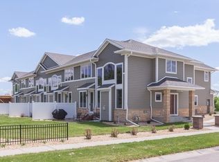 800 Pinnacle Path, Mankato, MN 56001