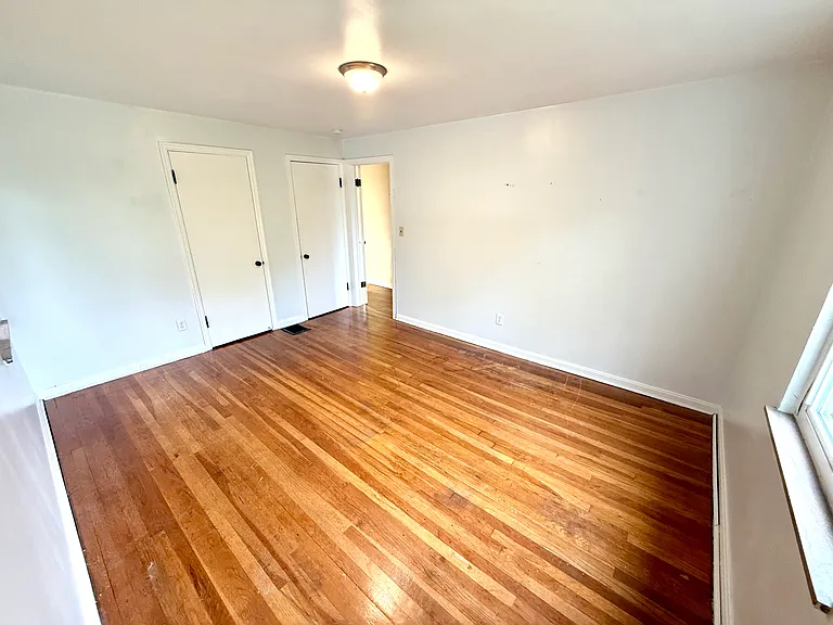 1521 Waltham Rd #1 — Photo 13