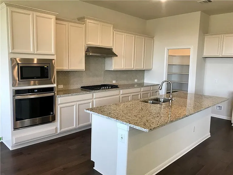 4232 Promontory Point Trl — Photo 5