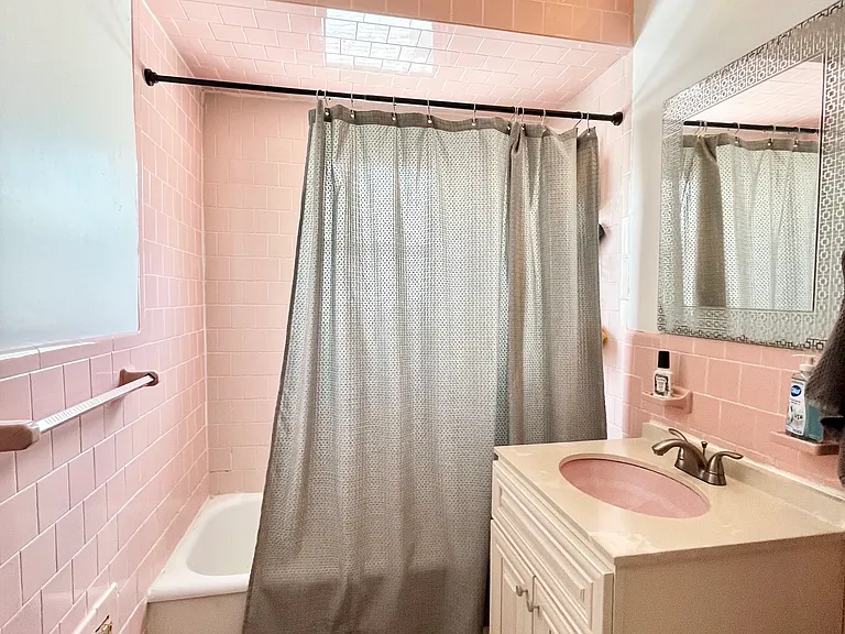 292 Foster St #2 — Photo 13