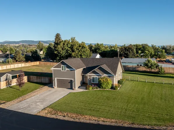126 Park Pl, Stevensville, MT 59870