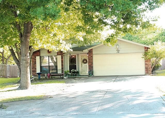 1st image of 1541 Windsor Dr