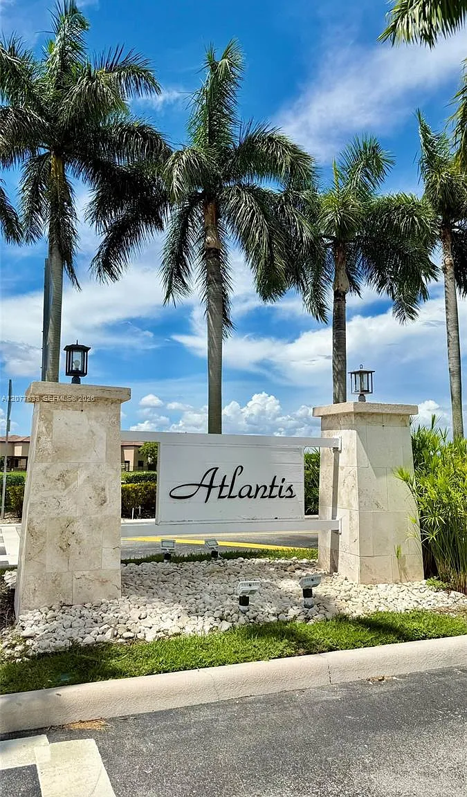 Atlantis At Oasis — Photo 3