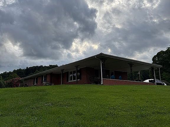 4th image of 182 Shadytown Rd