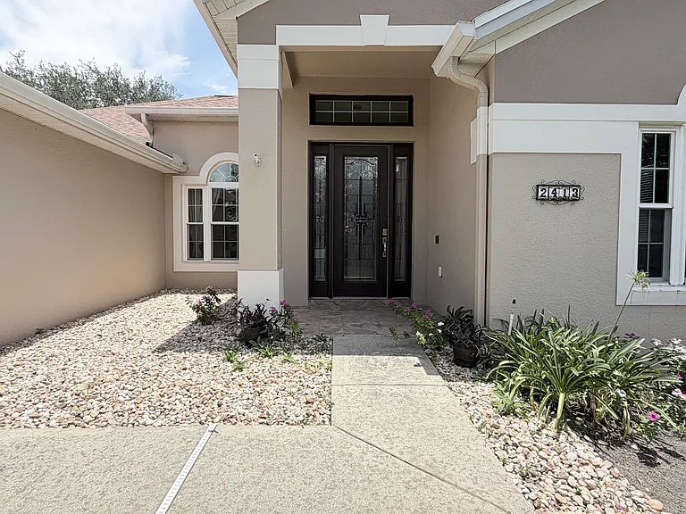 2413 Prairie View Dr — Photo 5