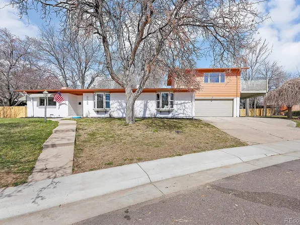 9555 W 53rd Place, Arvada, CO 80002