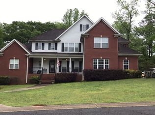 114 Wesley Cir, Hueytown, AL 35023