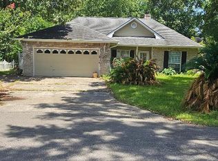 788 Puna Pl, Diamondhead, MS 39525