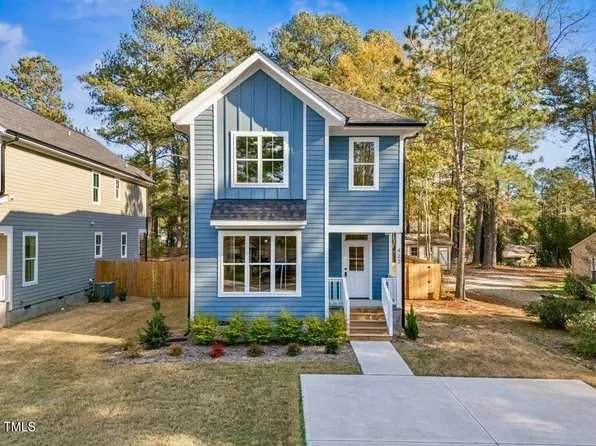 423 Rose Ln, Raleigh, NC 27610