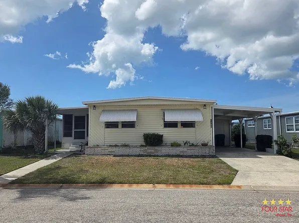 8412 Old Salem Dr, Sarasota, FL 34238